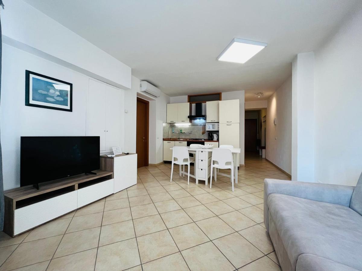 Apartments Manga Rosa Малчезине Екстериор снимка