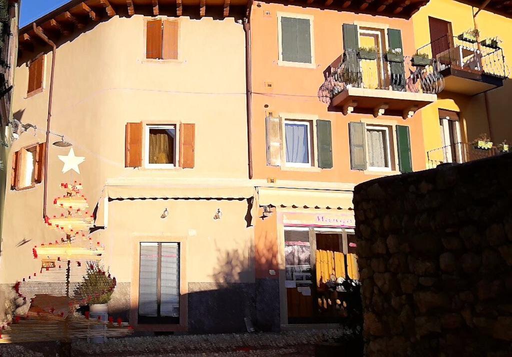 Apartments Manga Rosa Малчезине Екстериор снимка